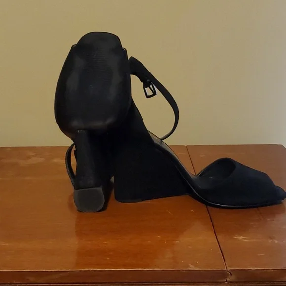 Nine West Roree. - Picture 2 of 3